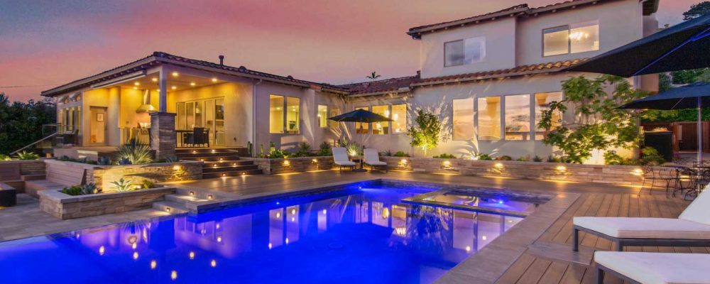 TimberTech-Pecan-Legacy-Collection-PRO-Decking-inspiration-gallery-1